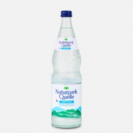 Naturpark Quelle Mineralwasser Spritzig