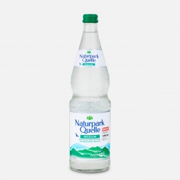 Naturpark Quelle Mineralwasser Medium